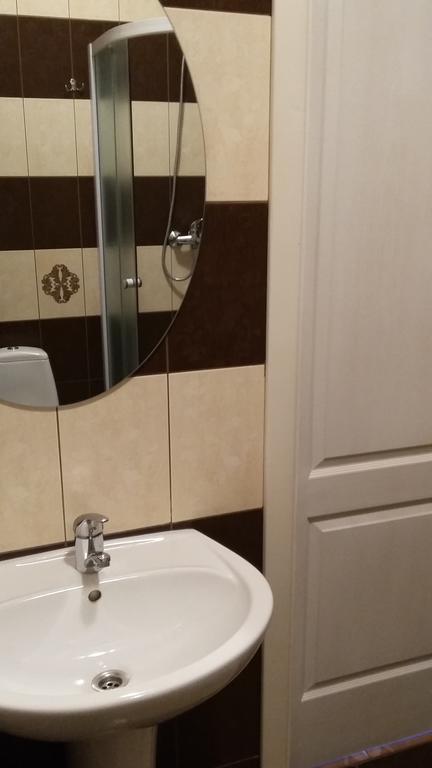 Kremin Hotel Kremenets' Phòng bức ảnh