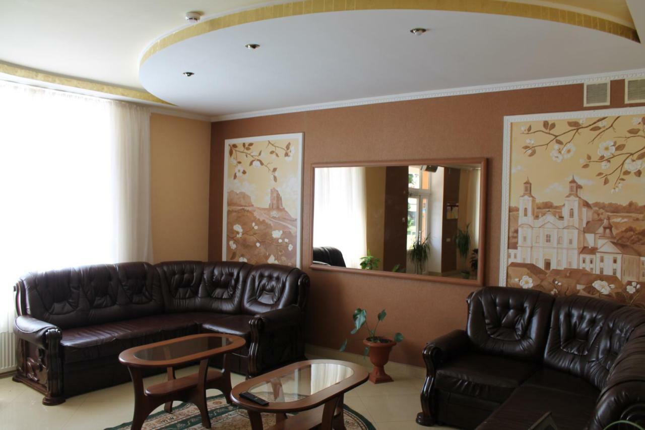Kremin Hotel Kremenets' Ngoại thất bức ảnh