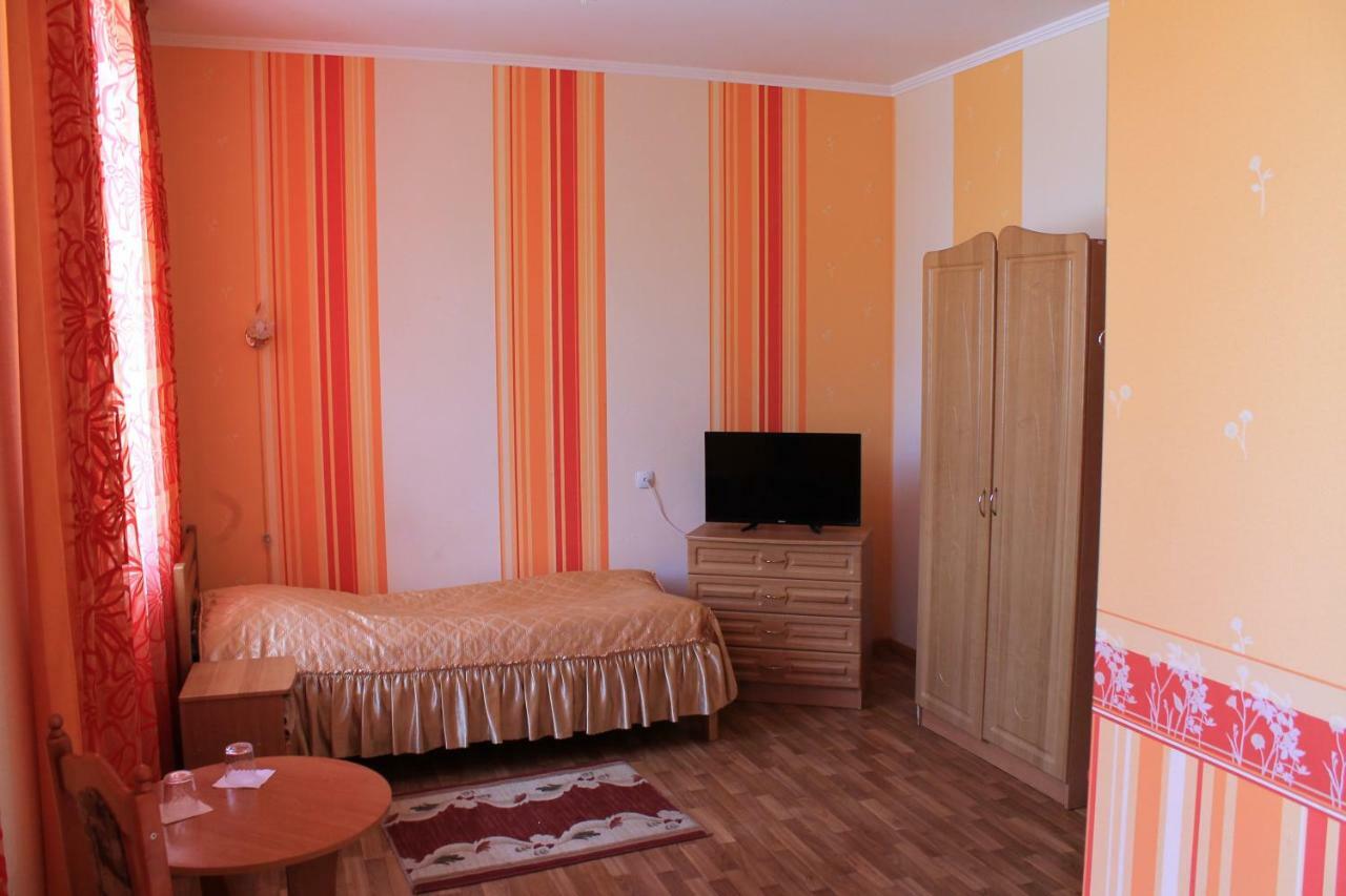 Kremin Hotel Kremenets' Ngoại thất bức ảnh