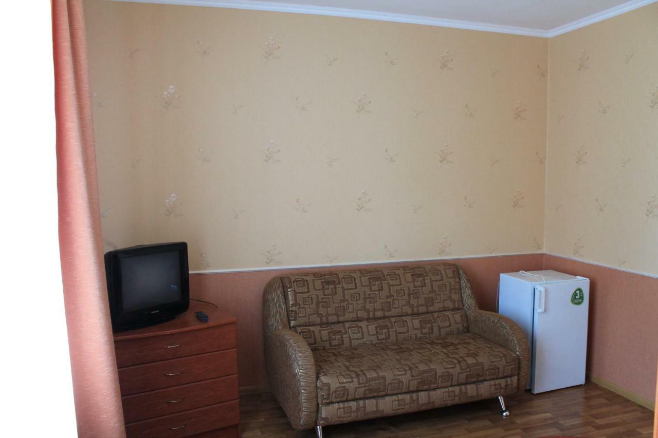 Kremin Hotel Kremenets' Ngoại thất bức ảnh