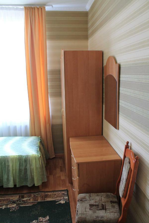 Kremin Hotel Kremenets' Ngoại thất bức ảnh