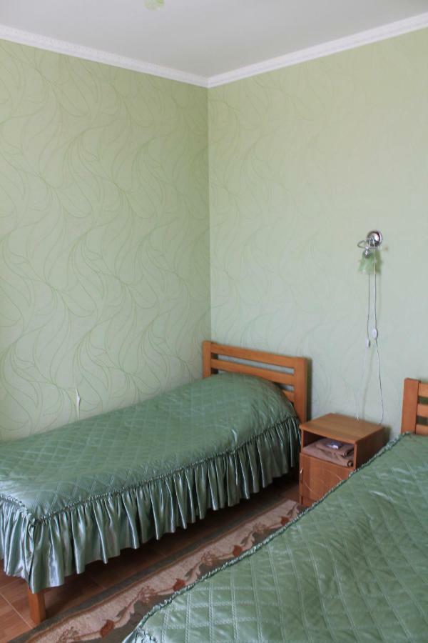 Kremin Hotel Kremenets' Ngoại thất bức ảnh