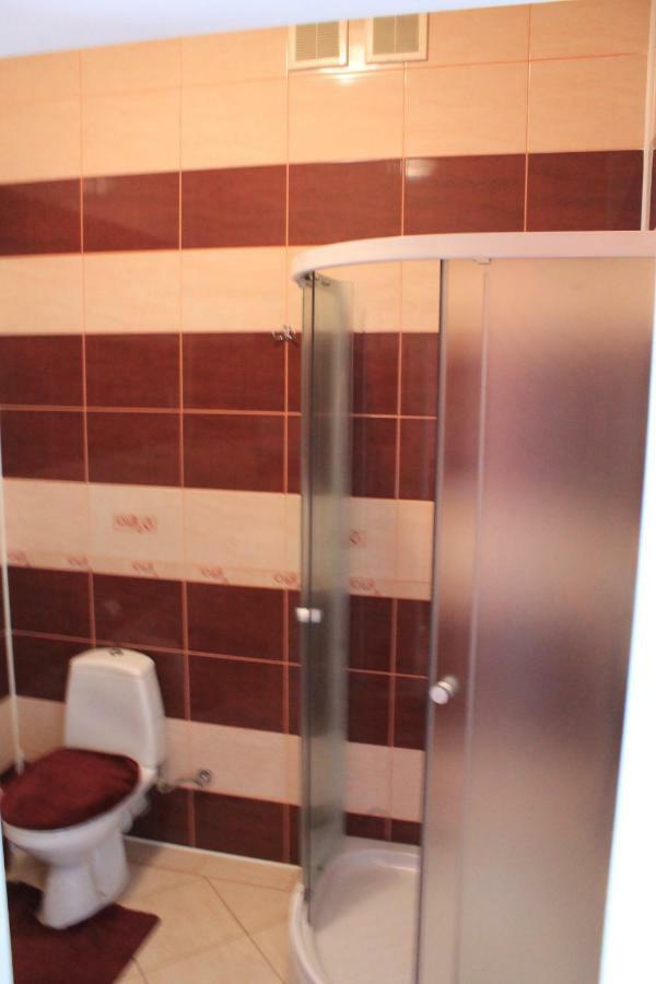 Kremin Hotel Kremenets' Ngoại thất bức ảnh